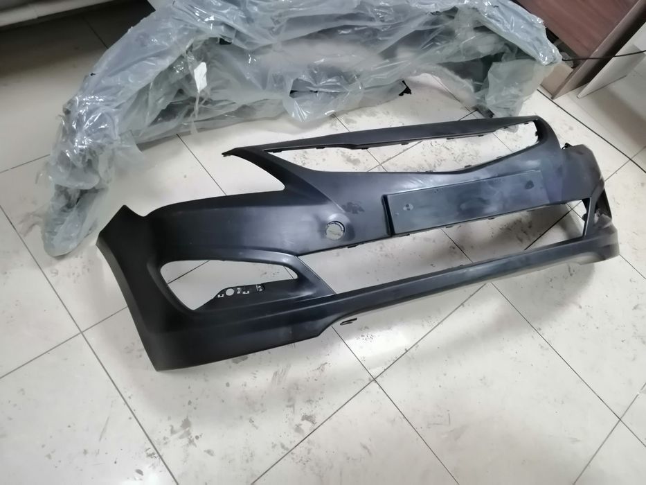 Бампер на акцент hyundai accent solaris