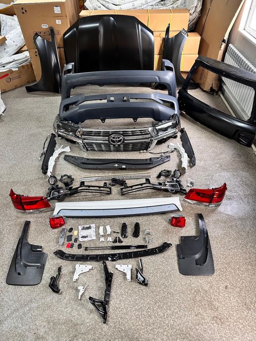 Рестайлинг комплект на Land cruiser 200