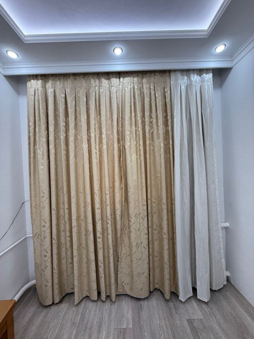 Жапқыш Шторы жапқыш