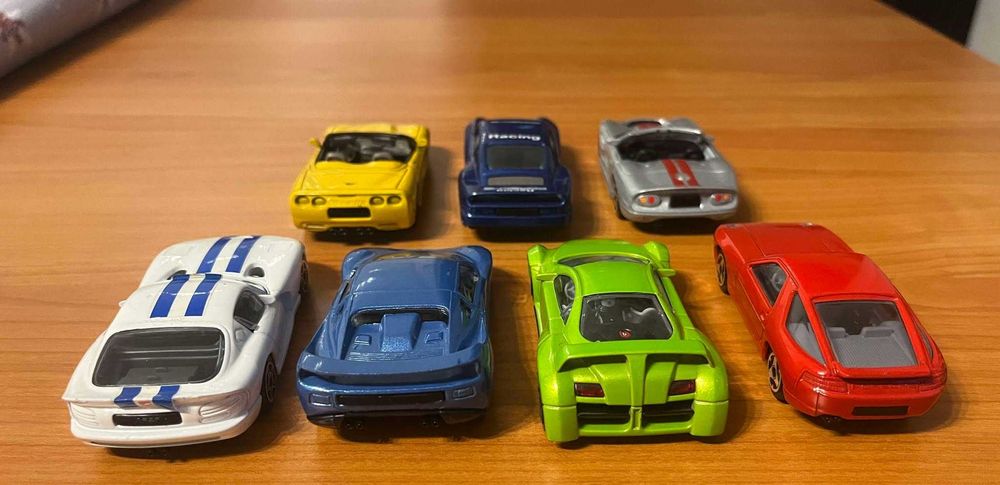 Lot de 7 machete 1/43 de la Burago