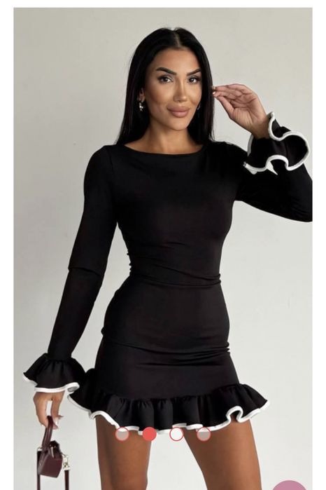 Черна стилна рокля