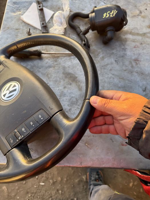 Мулти волан кожен с Еърбег Airbag волан за VW Touareg комплект ном 8