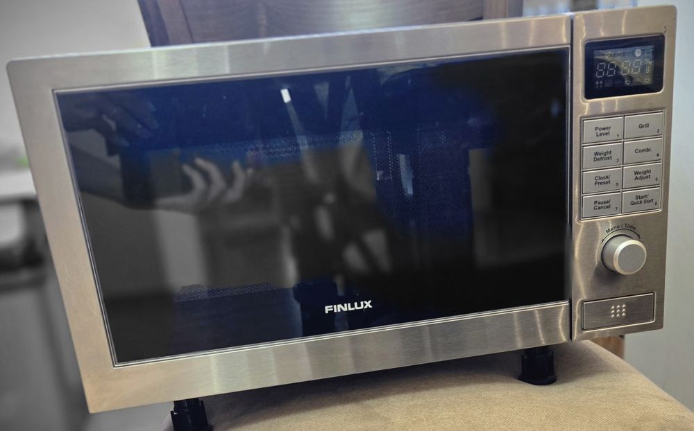 Микровълнова фурна за вграждане - с грил Finlux FXMW 20H70GD