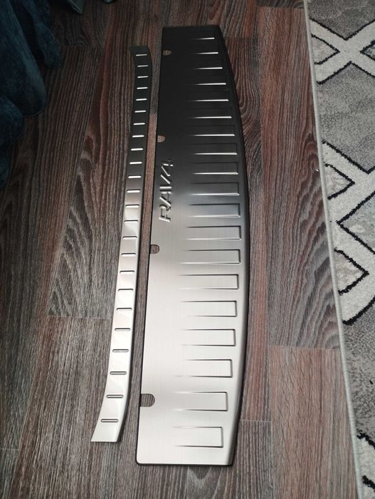 Накладка на задний бампер rav4 2007 long