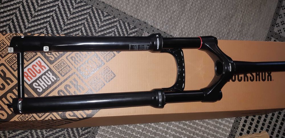 Вилка RockShox Judy Gold