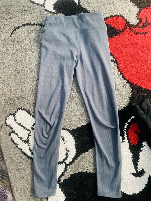 Лот от дрехи РазмеР С цена 17€