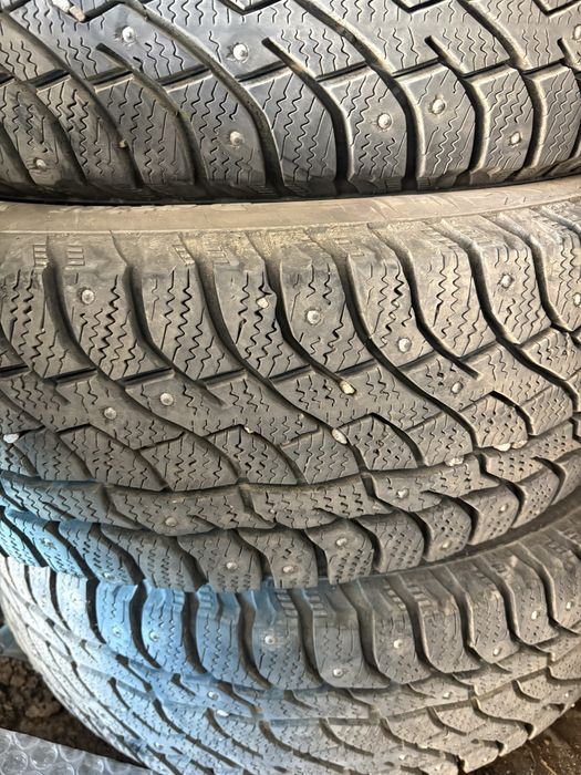 Продам зимние шипы