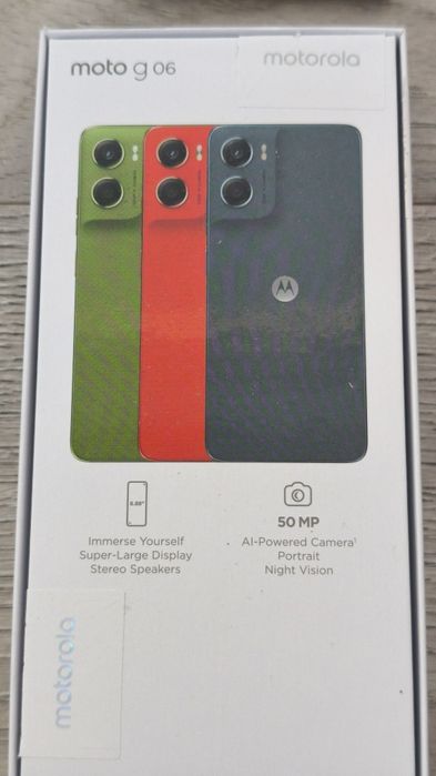 Vând Motorola G06, 256GB, 4GB+8GB RAM, dual sim, nou sigilat garanție