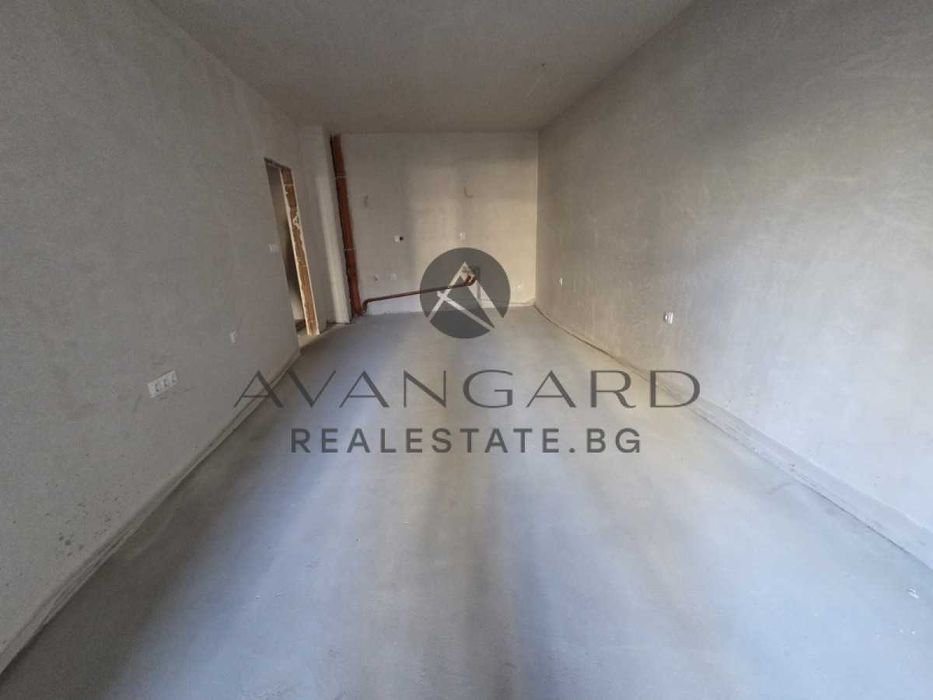 Продава се Двустаен апартамент в Пловдив, Тракия - 73 кв.м за 1480 €/кв.м - Снимка #1