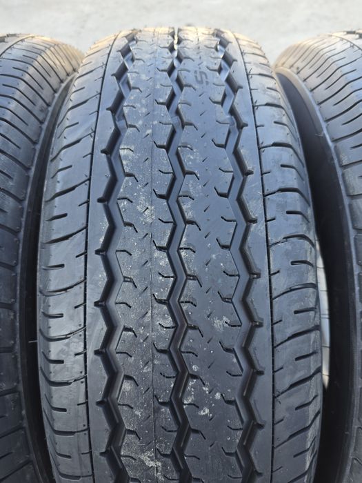 Anvelope de vara 225-70r15c Sunny