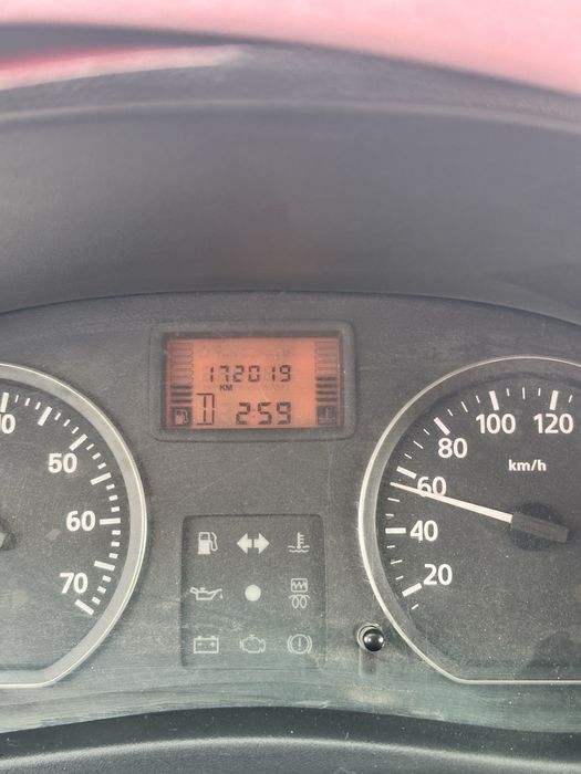Машина Nissan Almera 2014год