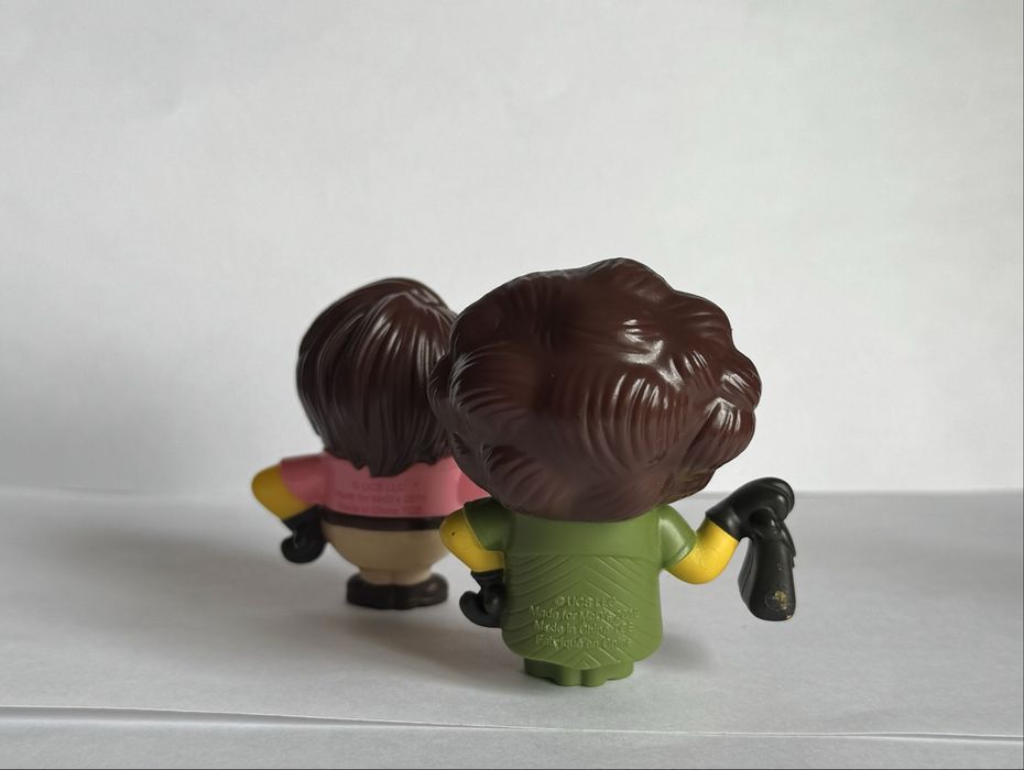 игрушка миньен из McDonald’s happy meal