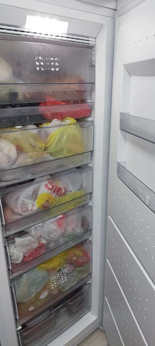 Продам морозилка Атлант