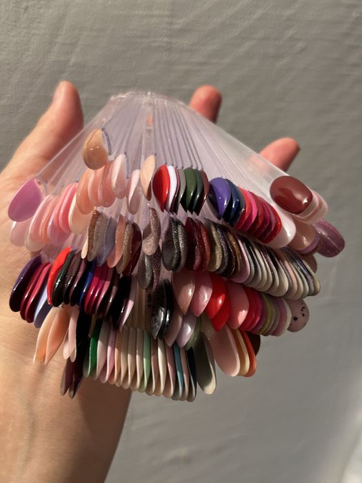 Продам все лаки вместе