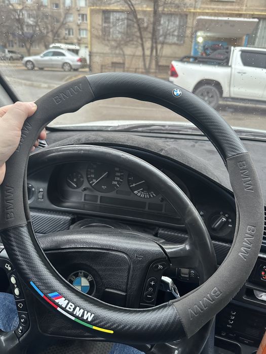 Чехол руля на BMW