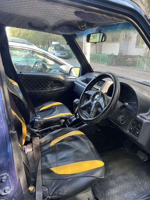 Продам машину Suzuki