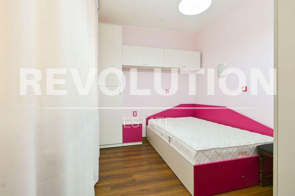 Дава се под наем Тристаен апартамент в София, Надежда 2 - 85 кв.м за 747.66 € - Снимка #8