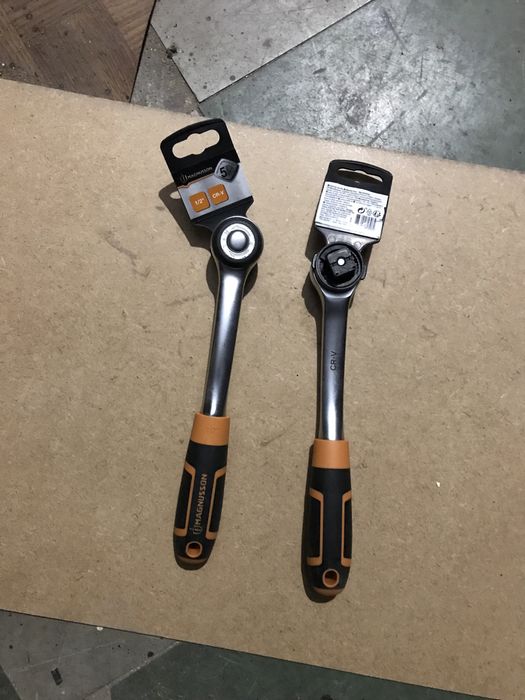 Clicket 1/2 Italia Nou