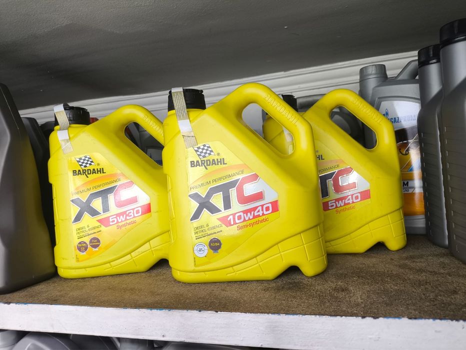 Масло моторное Большой асортимент