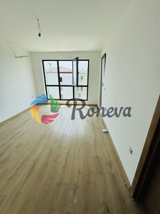 Продава се Двустаен апартамент в Варна, Бриз - 62 кв.м за 2742 €/кв.м - Снимка #2