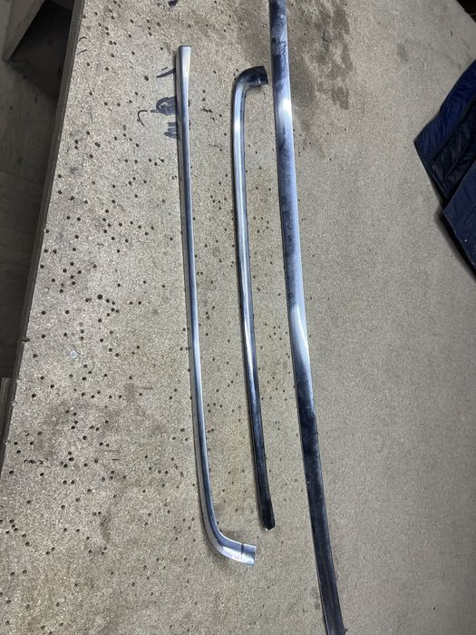 Накладки хром на бампера мерседес 124(задние только)