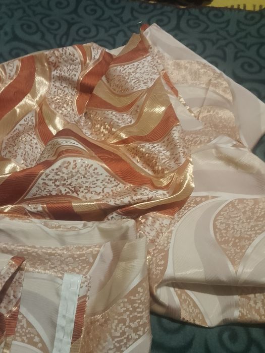 Продам шторы хороший состояние