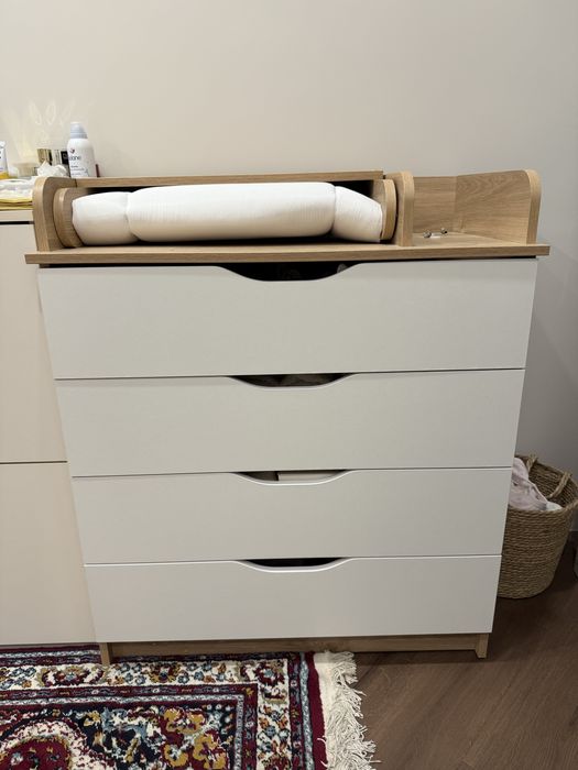 Пеленальный столик / комод