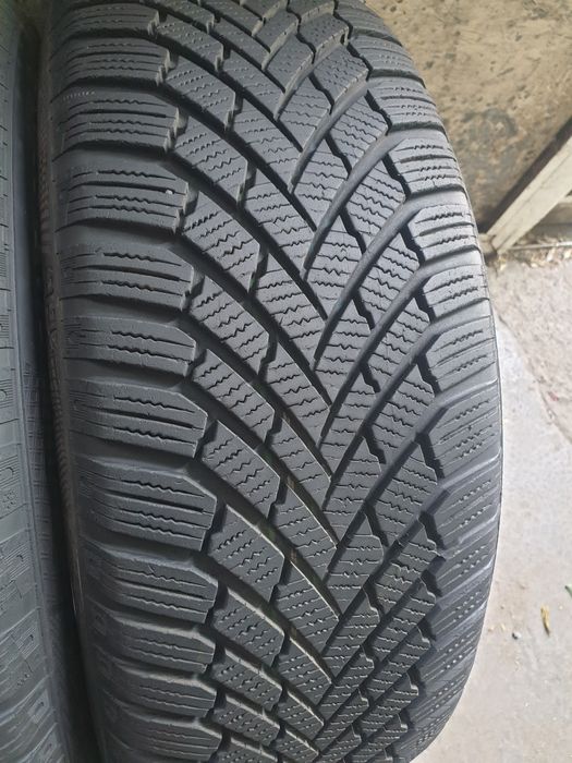 205/55R16 Continental