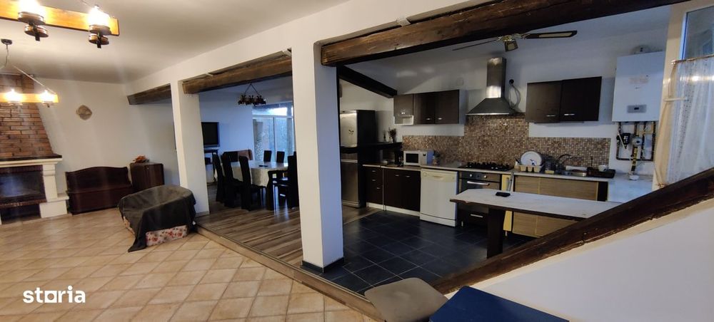 Casa si cladire cu potential la Blocuri Seuca ( Casa NEMO );