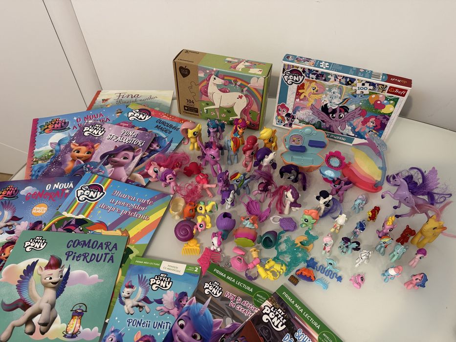 Lot jucarii My Little Pony - figurine, puzzle, carti, accesorii