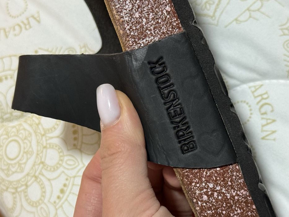 Нови чехли Birkenstock