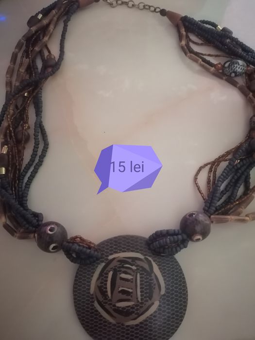 Bijuterii pentru damă.