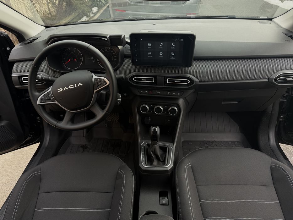 Dacia Logan 2025 Journey Automata