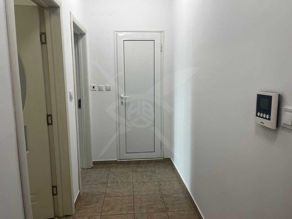 Продава се Тристаен апартамент в Пловдив, Гагарин - 70 кв.м за 1800 €/кв.м - Снимка #3