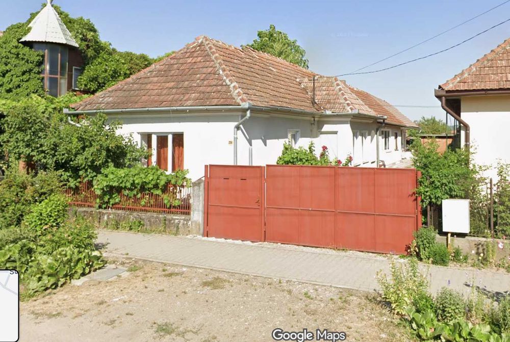 Casă 5 camere + teren 1475 mp + utilități – Pericei