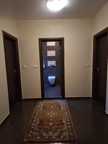 Дава се под наем Тристаен апартамент в София, Красно село - 98 кв.м за 714 € - Снимка #6