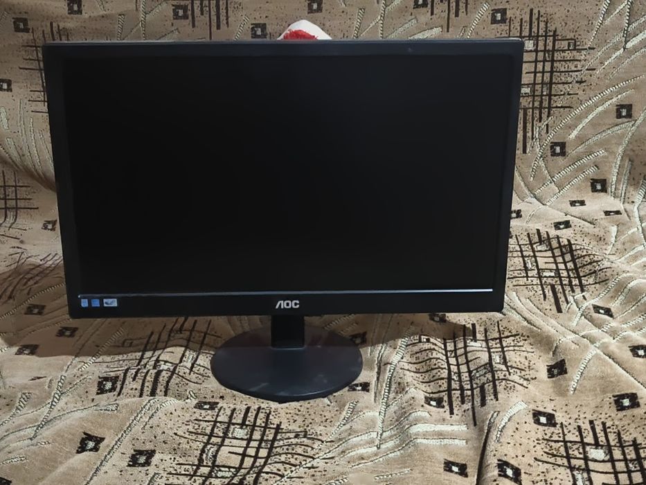 Монитор AOC 75 Герц