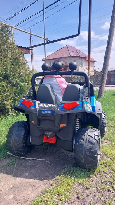 Продам детские машинки