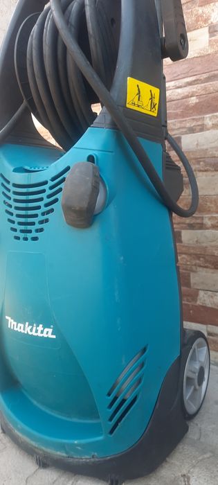 Водоструйка  Makita hw131 ПрофиСерия 2.8кв 220V 140/150bar БронзГлава  Бутална Помпа Керамика НовМодел