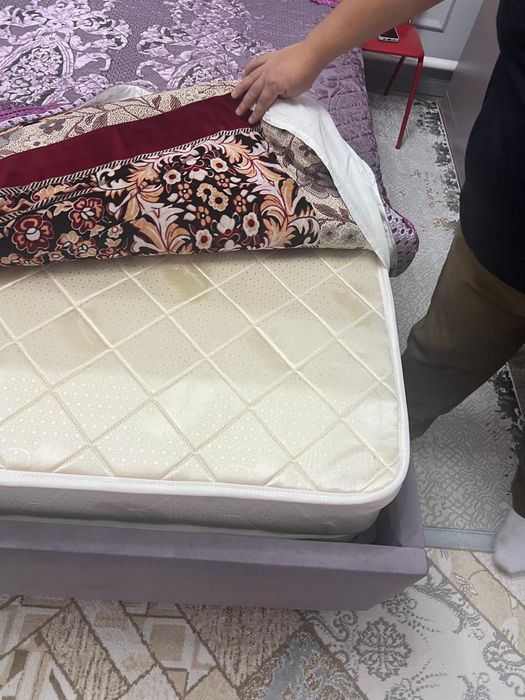 Срочно продам кровать