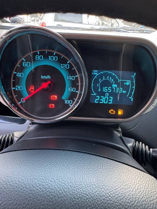 Chevrolet spark avto