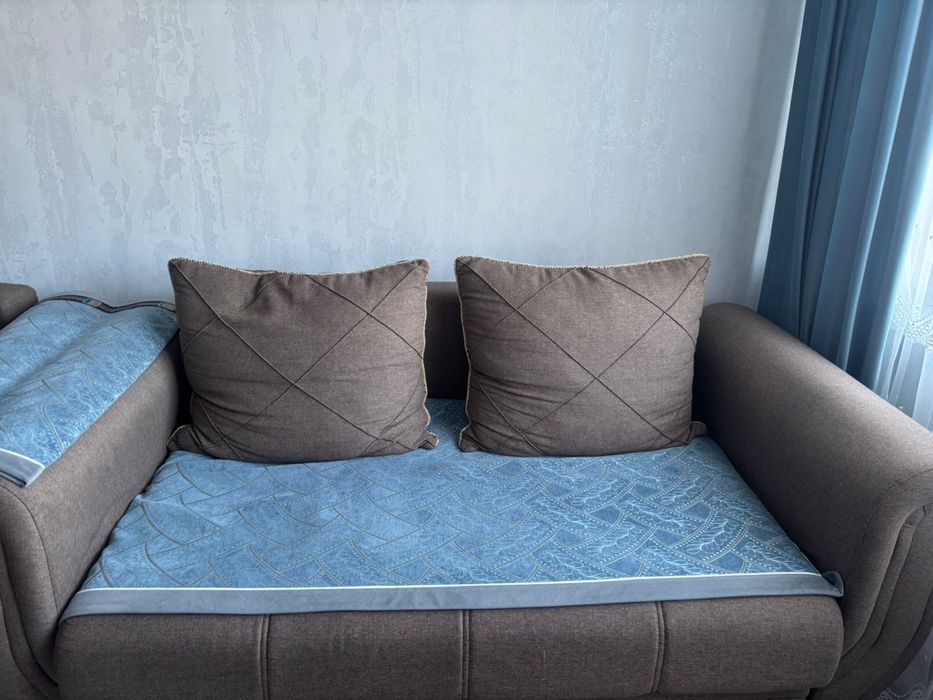 Продам диван 3-2