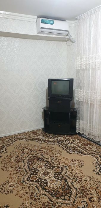 Кора камиш 2/5 ало 2.хона оилага ижарага берилади шароити оилага