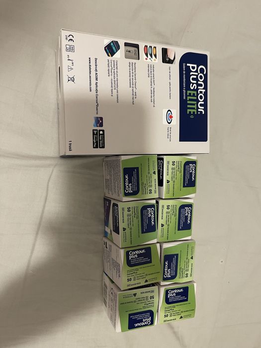 Vand 8 cutii  teste  glicemie Contor plus