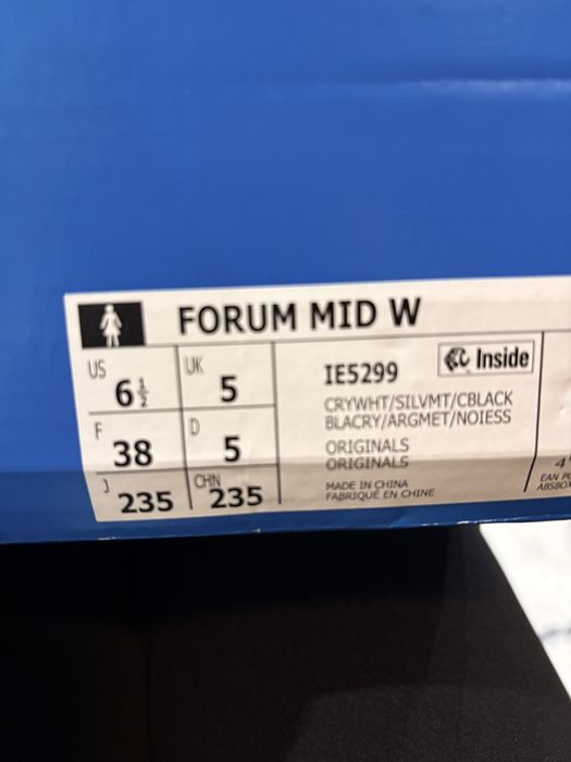 Adidas forum mid w