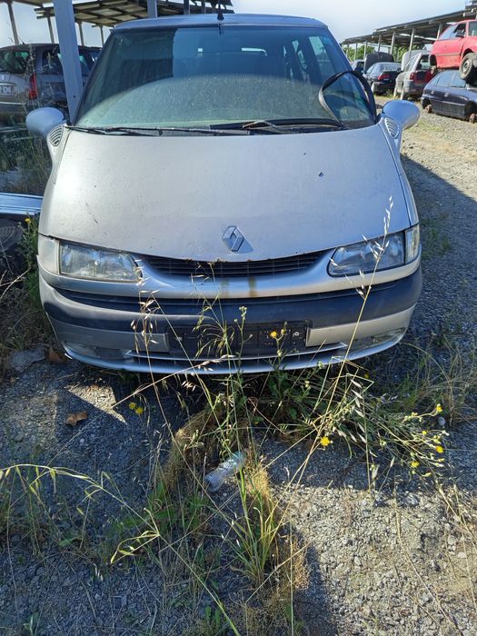 Рено Еспейс 2.0 бензин