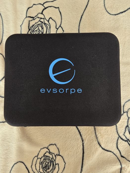 Aparat (pistol) pentru masaj, nou, nefolosit.