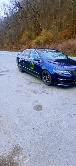 Vând passat r line
