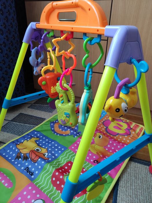 Активна гимнастика за бебе