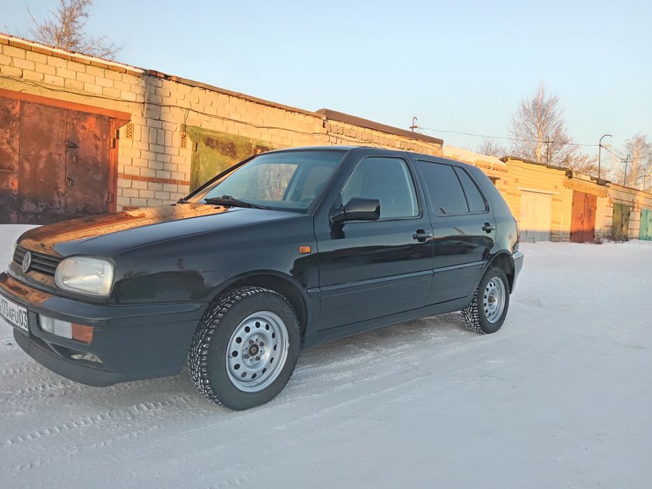 Продам Фольксваген Гольф 3.